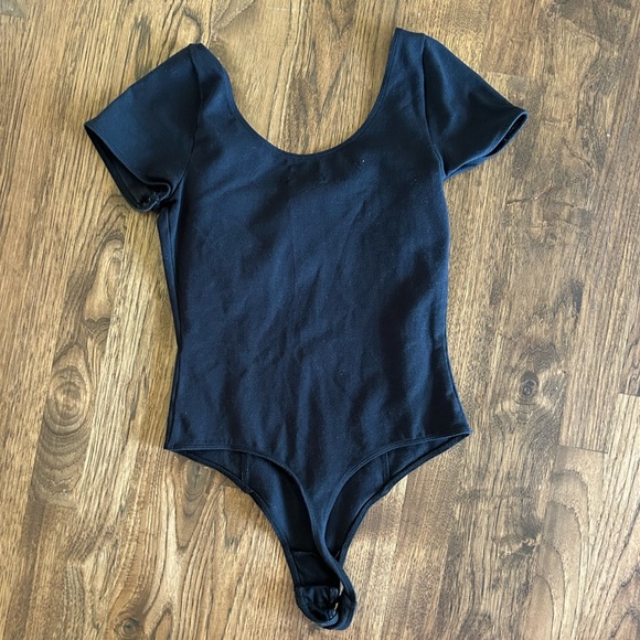 Urban Outfitters Out From Under Susan Square Neck Bodysuit - Picture 2 of 4